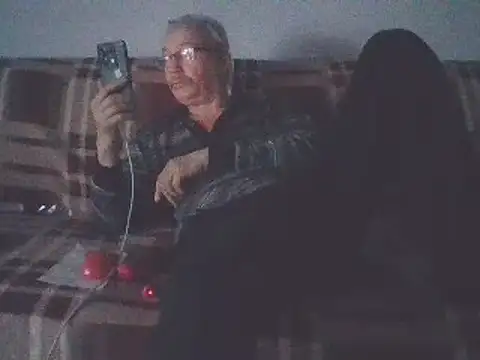 cumloverboyxx69 online show from March 10, 2025, 7:50 pm