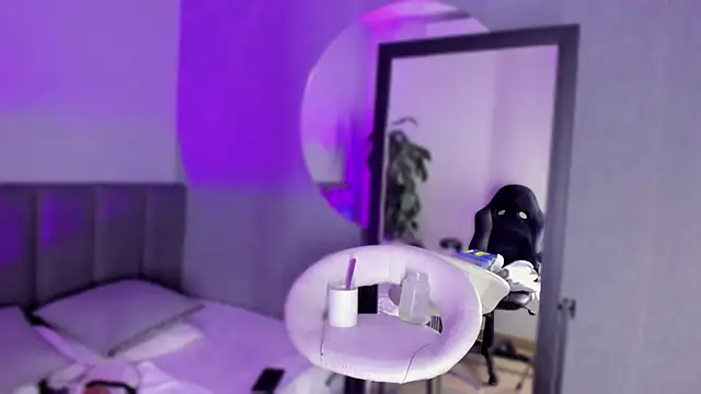 Snapshot of babepolly chatting on February 6, 2025, 10:37 am babepolly online show from February 6, 2025, 10:37 am