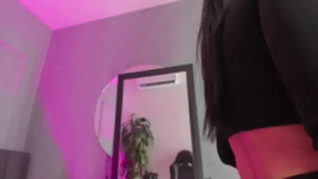 Snapshot of babepolly chatting on March 7, 2025, 10:24 am babepolly online show from March 7, 2025, 10:24 am