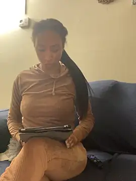 Iceblanca online show from February 9, 2025, 4:25 am