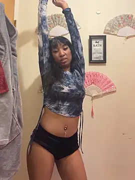 Iceblanca online show from March 6, 2025, 9:14 am