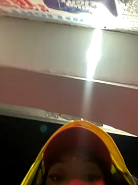 Iceblanca online show from October 14, 2025, 7:31 am