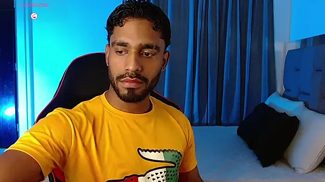 Snapshot of Christian_thor chatting on November 15, 2025, 3:48 am Christian thor online show from November 15, 2025, 3:48 am