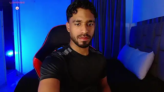 Snapshot of Christian_thor chatting on November 21, 2025, 4:22 am Christian thor online show from November 21, 2025, 4:22 am