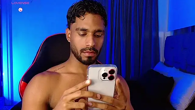 Snapshot of Christian_thor chatting on November 28, 2025, 3:20 am Christian thor online show from November 28, 2025, 3:20 am