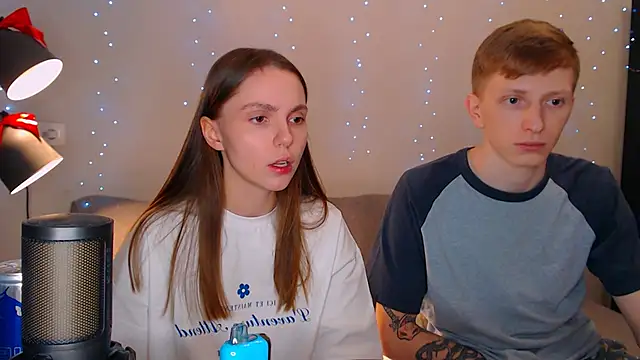 juliaanddima online show from January 20, 2025, 3:15 am