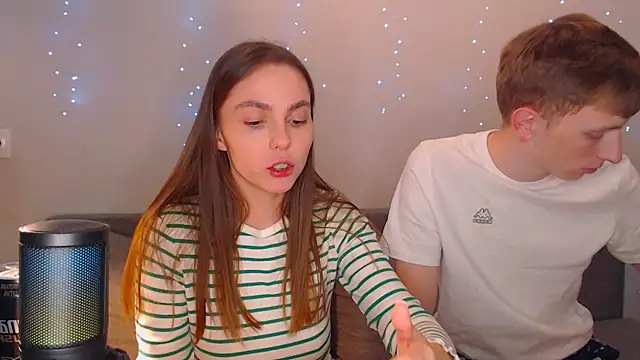 juliaanddima online show from March 11, 2025, 1:16 am