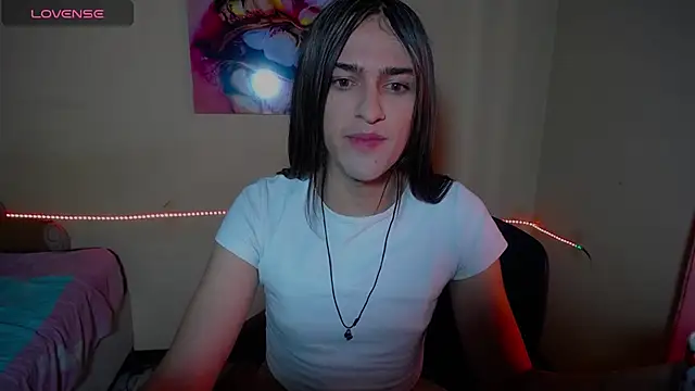 Snapshot of sweet1Girl chatting on February 15, 2025, 8:01 pm sweet1Girl online show from February 15, 2025, 8:01 pm