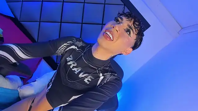 GeorginaCute  online show from November 5, 2025, 1:11 pm