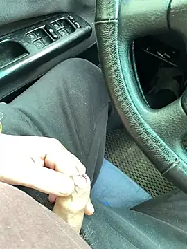 Snapshot of makar8 chatting on March 16, 2025, 9:27 am makar8 online show from March 16, 2025, 9:27 am