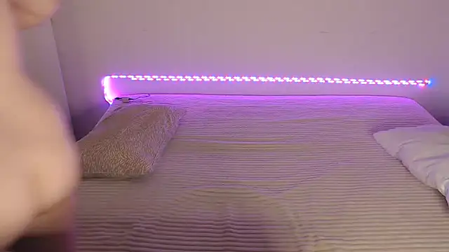 Karolina love  online show from October 31, 2025, 5:36 pm