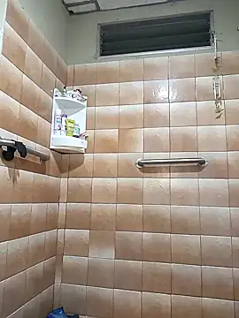 DanelyLopez online show from January 10, 2025, 2:04 am