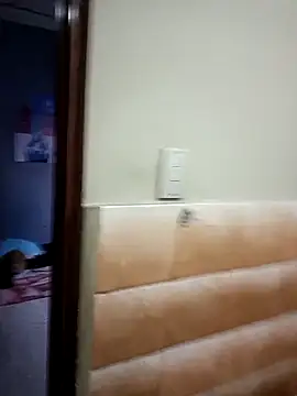 DanelyLopez online show from October 5, 2025, 11:13 pm