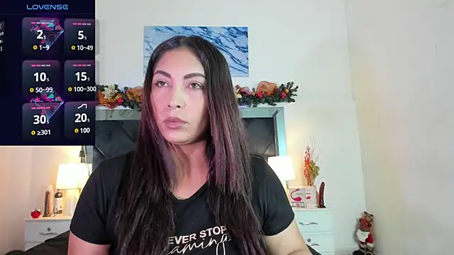 Lauralove 69 online show from December 23, 2024, 5:22 pm