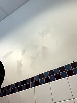 Snapshot of BBC_LONGPIPE22 chatting on October 8, 2025, 6:49 pm BBC LONGPIPE22 online show from October 8, 2025, 6:49 pm