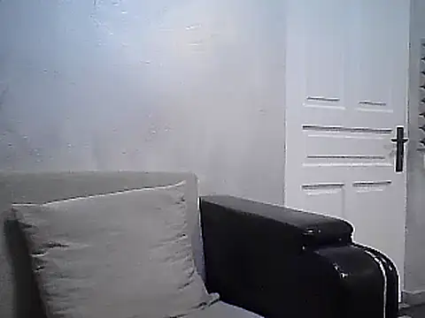 Snapshot of WildScorpio86 chatting on March 15, 2025, 5:37 pm WildScorpio86 online show from March 15, 2025, 5:37 pm