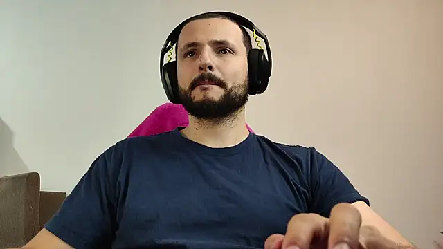 iurytx online show from September 28, 2025, 10:37 pm