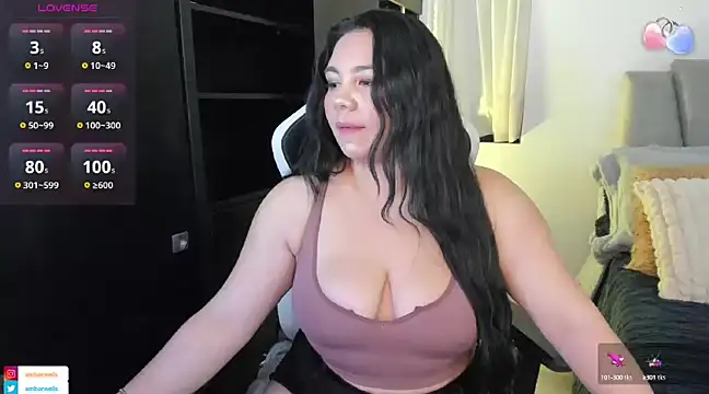 Snapshot of ambar-wells chatting on February 16, 2025, 5:48 pm ambar-wells online show from February 16, 2025, 5:48 pm