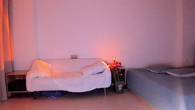 kawaii mia online show from December 25, 2024, 10:37 pm