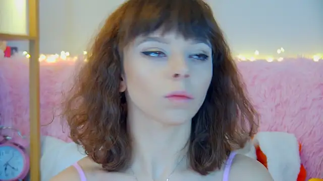 ElisabethDavis online show from December 1, 2025, 3:17 pm