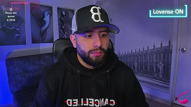 jhon bear03 online show from November 12, 2025, 11:10 am