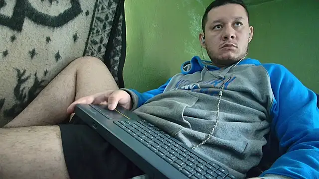 sweet cock28 online show from November 25, 2025, 3:45 pm