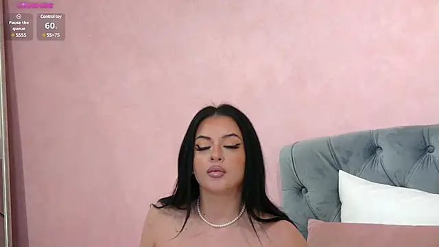 Snapshot of EdithOliviere chatting on January 9, 2025, 9:58 pm EdithOliviere online show from January 9, 2025, 9:58 pm