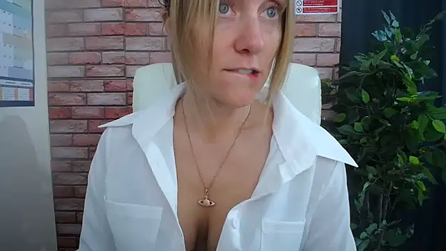 HarleyRebz online show from October 27, 2025, 8:07 am