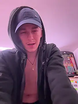 Toyjungee online show from January 15, 2025, 5:15 pm