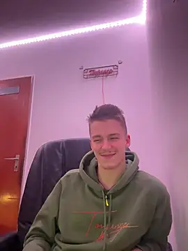 Toyjungee online show from February 6, 2025, 5:30 pm