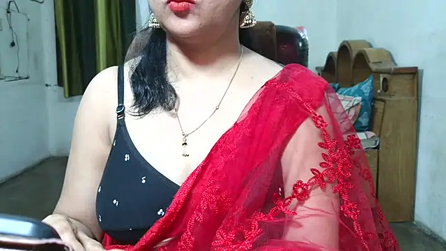 Cute Mahi22 online show from October 17, 2025, 6:16 am