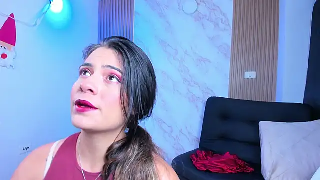 Snapshot of Megan_blue7 chatting on March 9, 2025, 11:36 am Megan blue7 online show from March 9, 2025, 11:36 am