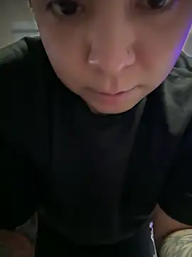 kimmiakiss22 online show from February 24, 2025, 11:52 pm