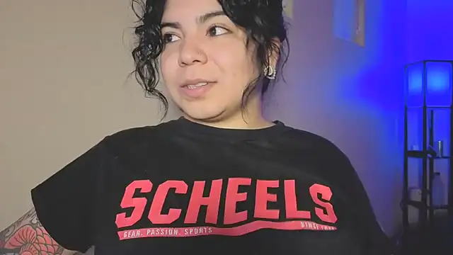 kimmiakiss22 online show from March 2, 2025, 5:44 am