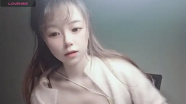 Snapshot of VaerySaenz chatting on January 26, 2025, 11:39 pm VaerySaenz online show from January 26, 2025, 11:39 pm