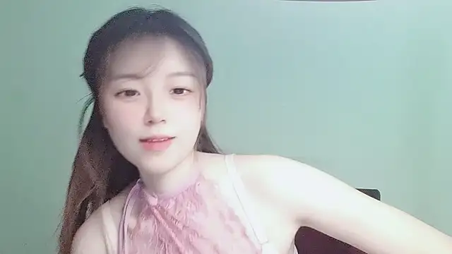 Snapshot of VaerySaenz chatting on January 31, 2025, 3:30 am VaerySaenz online show from January 31, 2025, 3:30 am