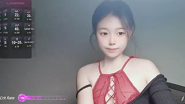 Snapshot of VaerySaenz chatting on February 7, 2025, 1:36 am VaerySaenz online show from February 7, 2025, 1:36 am