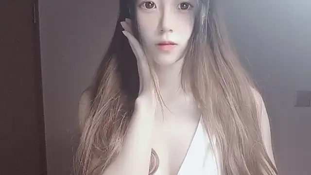 Snapshot of VaerySaenz chatting on September 21, 2025, 12:40 pm VaerySaenz online show from September 21, 2025, 12:40 pm