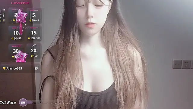 Snapshot of VaerySaenz chatting on October 17, 2025, 6:05 am VaerySaenz online show from October 17, 2025, 6:05 am