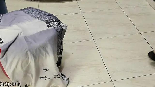 hot-threesome online show from November 27, 2025, 4:20 pm