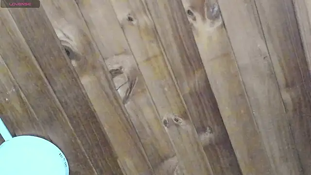 natasha logan  online show from October 12, 2025, 4:11 am