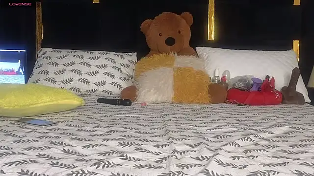 Sexy sharntel online show from October 13, 2025, 11:05 pm