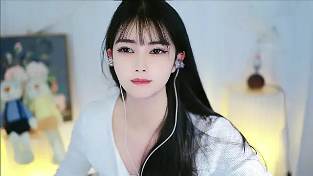 Snapshot of Judy520 chatting on February 25, 2025, 11:52 am Judy520 online show from February 25, 2025, 11:52 am