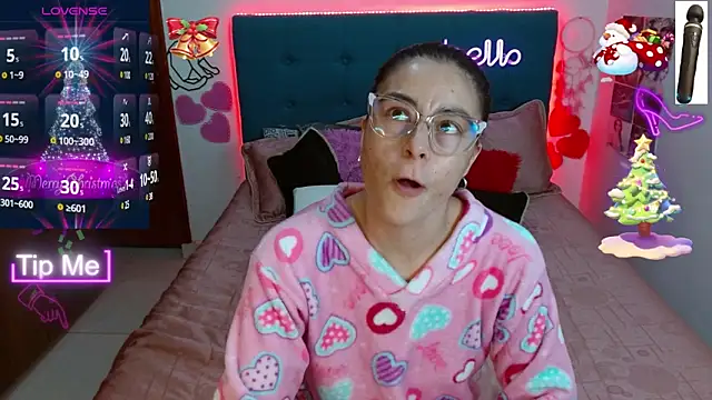 antonella sweet33 online show from December 10, 2024, 8:27 pm