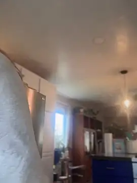 Snapshot of GoldenFlameGoddess chatting on February 24, 2025, 5:42 pm GoldenFlameGoddess online show from February 24, 2025, 5:42 pm