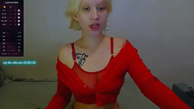 Snapshot of amelia_lye chatting on September 19, 2025, 5:24 pm amelia lye online show from September 19, 2025, 5:24 pm