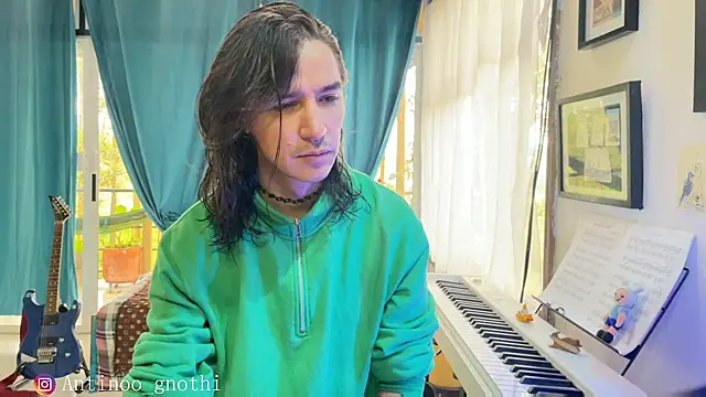 Snapshot of Antinoo_Gnothi chatting on December 5, 2024, 1:17 pm Antinoo Gnothi online show from December 5, 2024, 1:17 pm