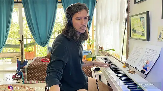 Snapshot of Antinoo_Gnothi chatting on December 15, 2024, 5:31 pm Antinoo Gnothi online show from December 15, 2024, 5:31 pm