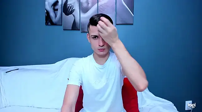 Snapshot of andboyfor6 chatting on December 22, 2024, 12:38 pm andboyfor6 online show from December 22, 2024, 12:38 pm