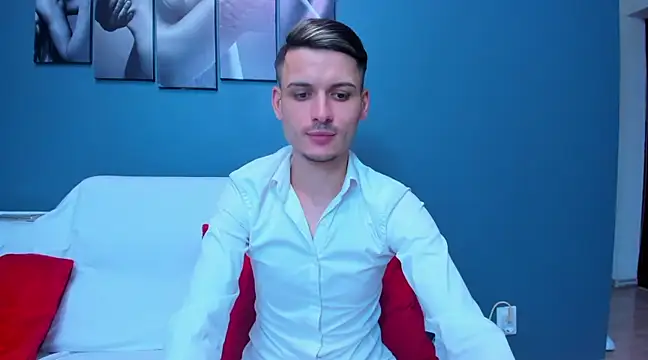 Snapshot of andboyfor6 chatting on February 23, 2025, 12:37 pm andboyfor6 online show from February 23, 2025, 12:37 pm